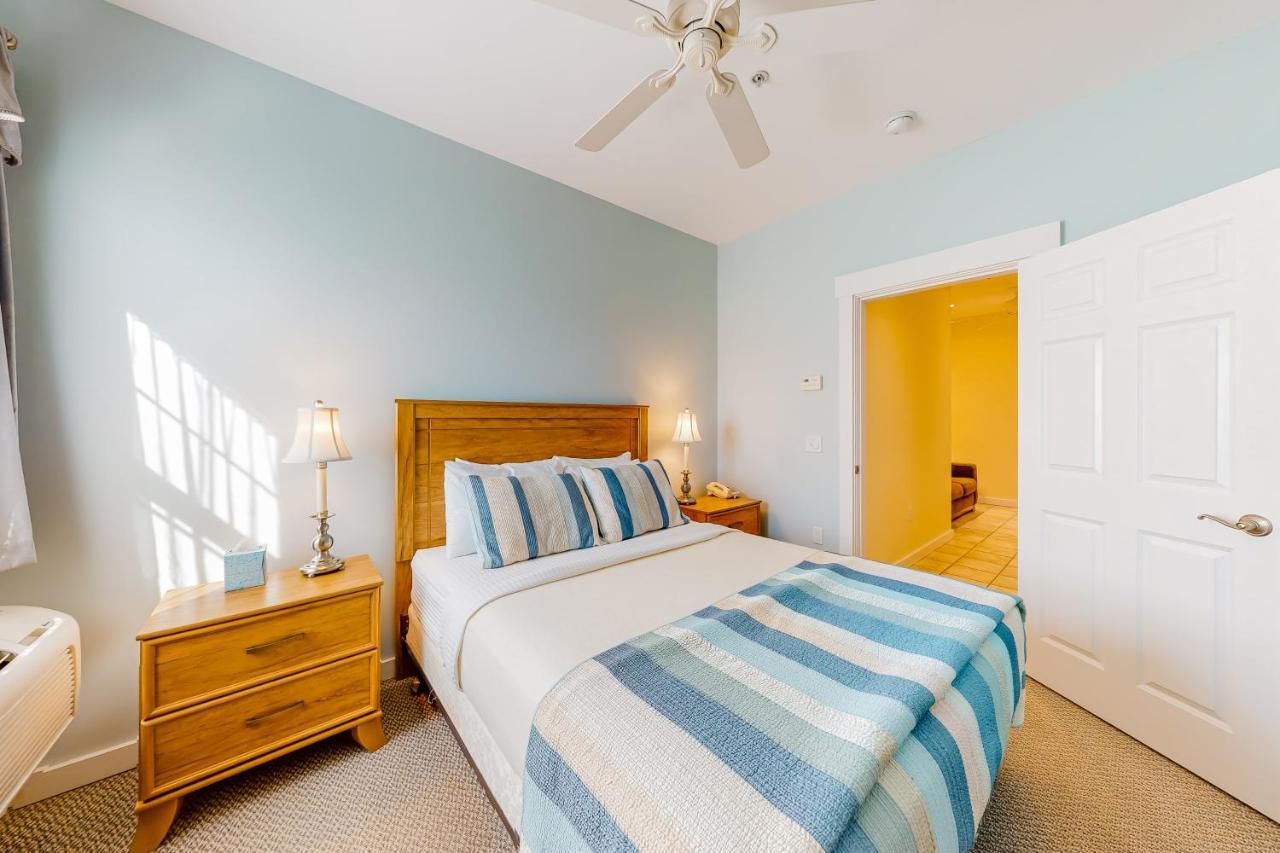 The Colonels Suites Northeast Harbor Habitación foto